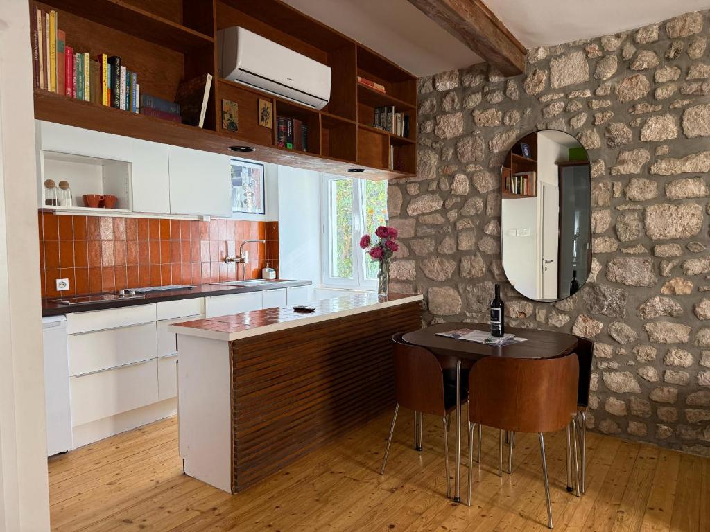 Image of Apartment Naval