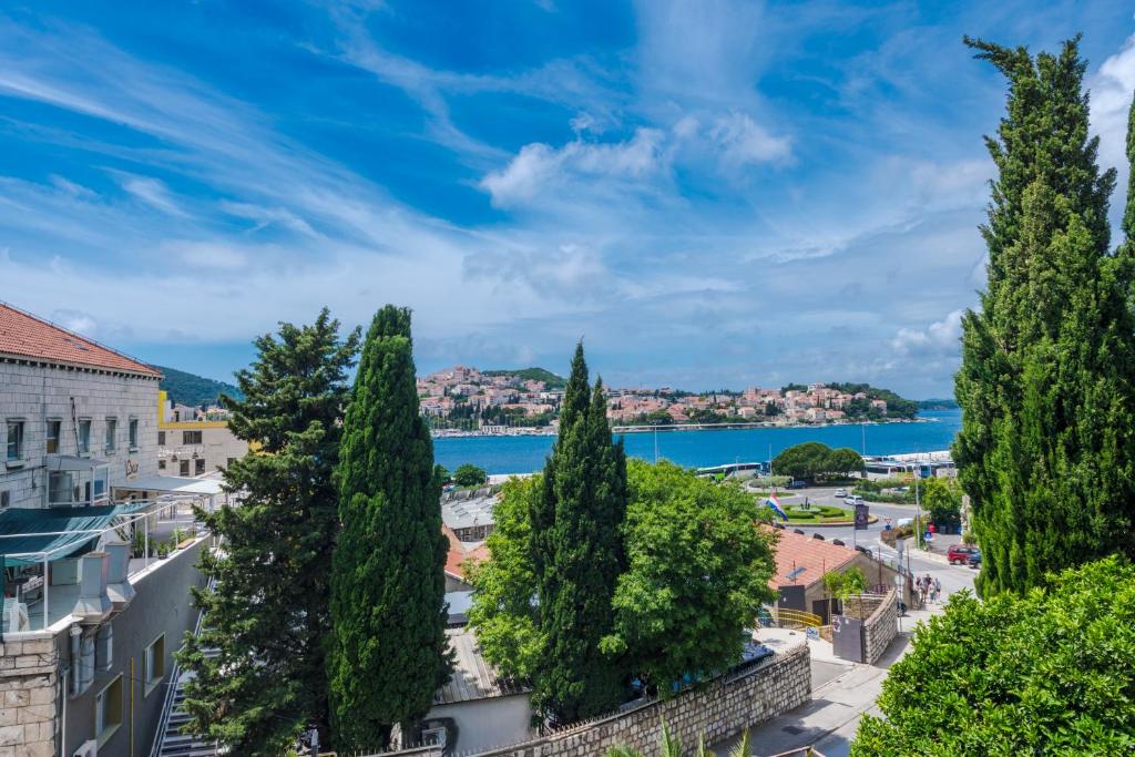 Image of Apartment One , sea view , free parking