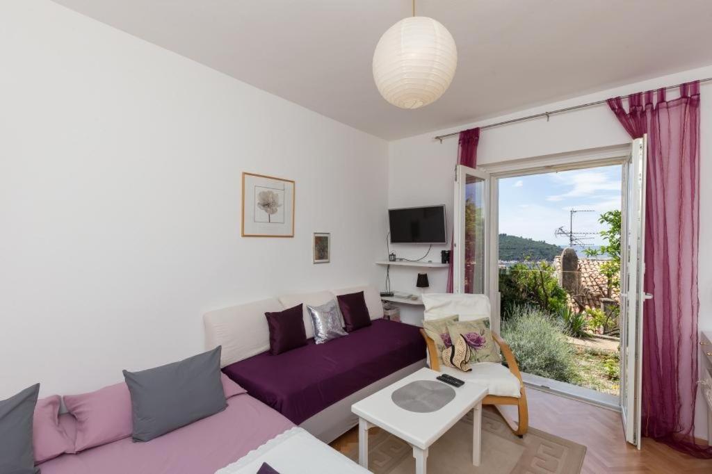Image 6 of Apartment Purple Rain
