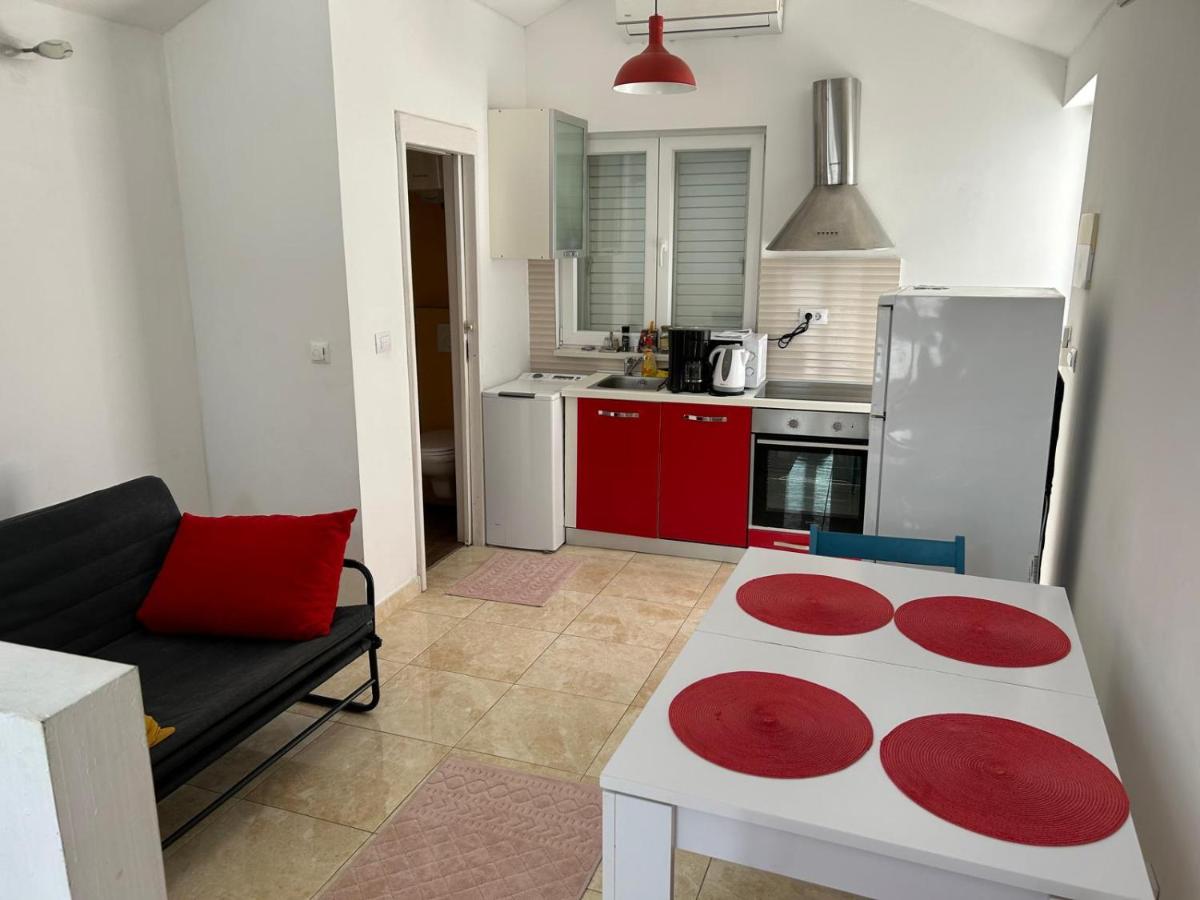 Image 2 of Apartment Roby