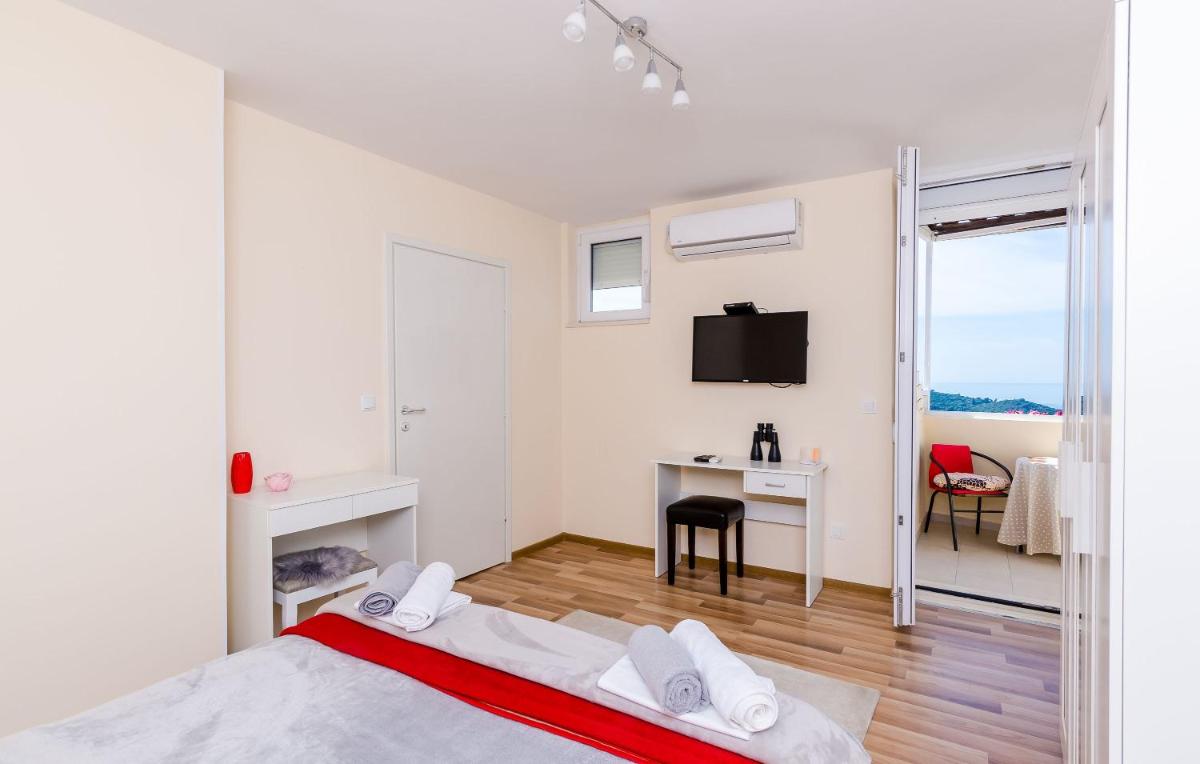 Image 4 of Apartment Vedrana