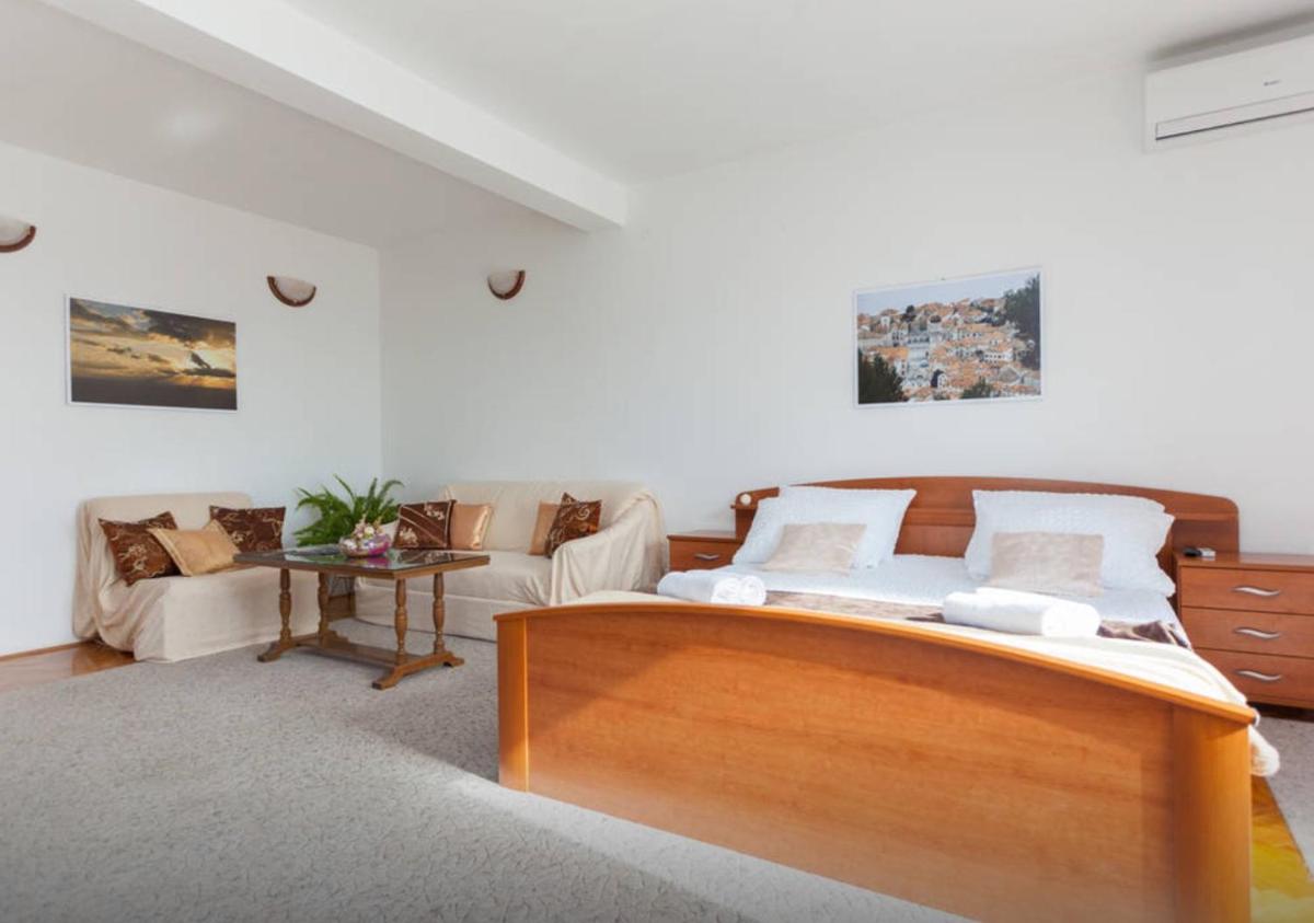 Image 1 of Apartment and Rooms Villa Marijo