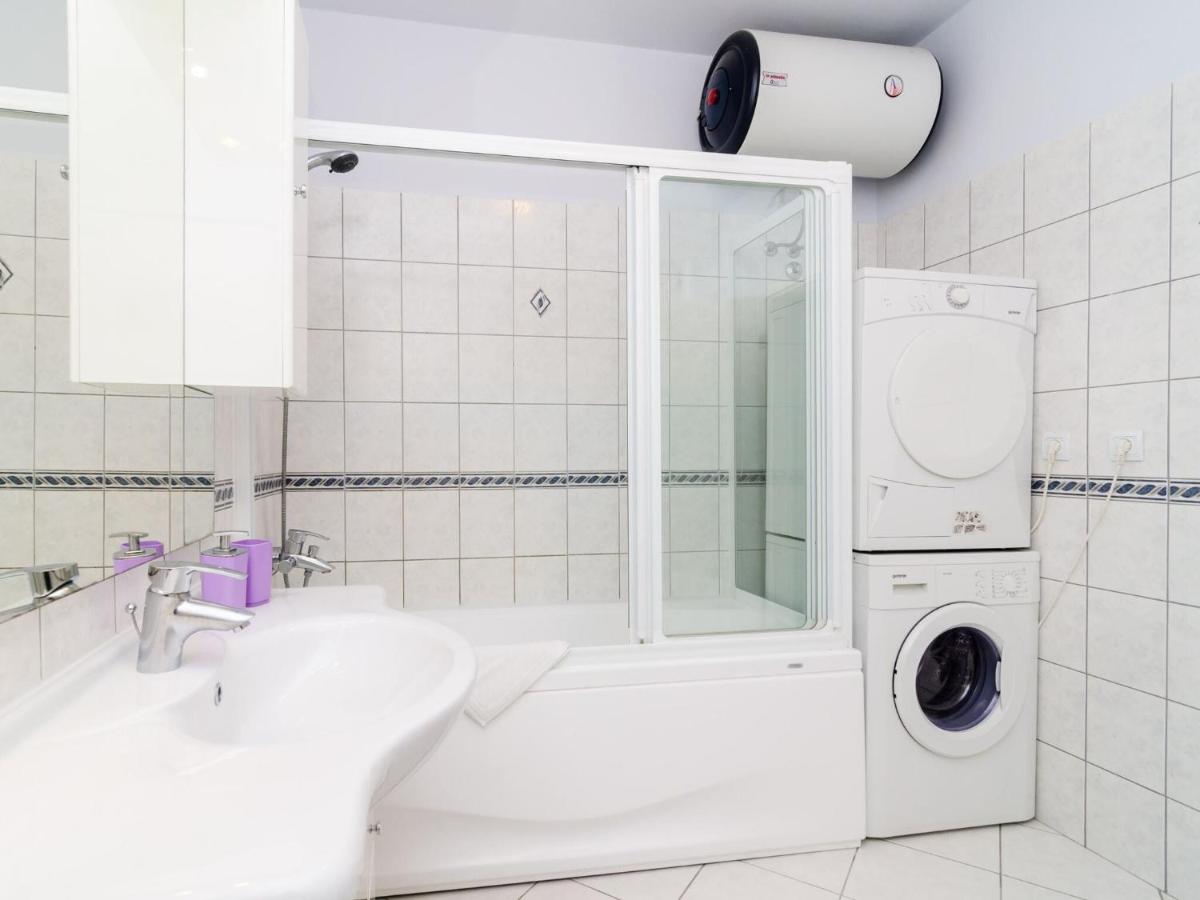 Image 6 of Apartments Bonavista – Premium Two Bedroom Apartment with Balcony and Sea View A2