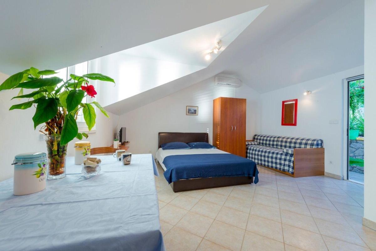 Image 1 of Apartments Dia