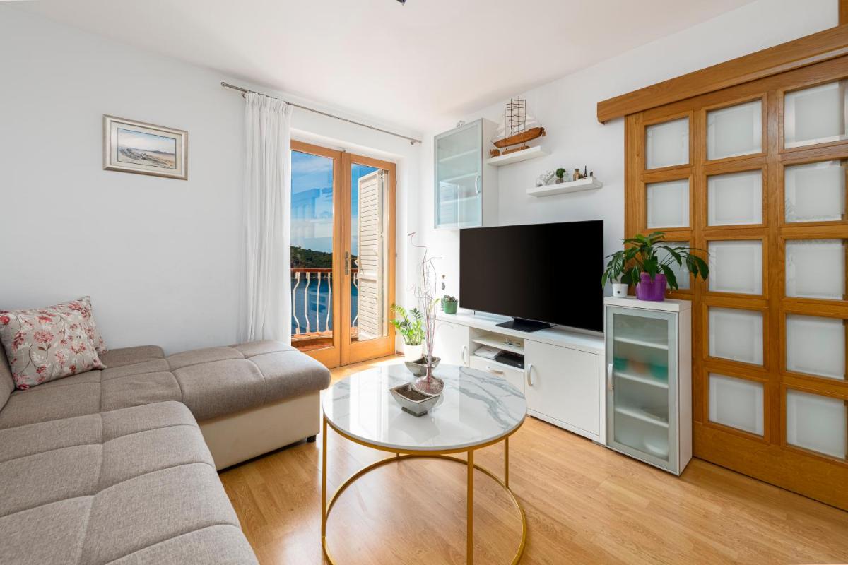 Image 4 of Apartments Golden Stream