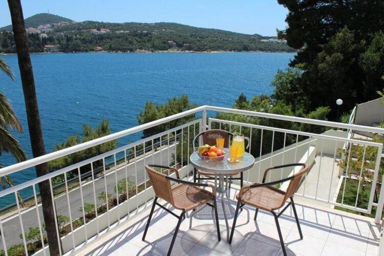 Image 4 of Apartments Lozica – Standard Studio Apartment with Terrace and Sea View