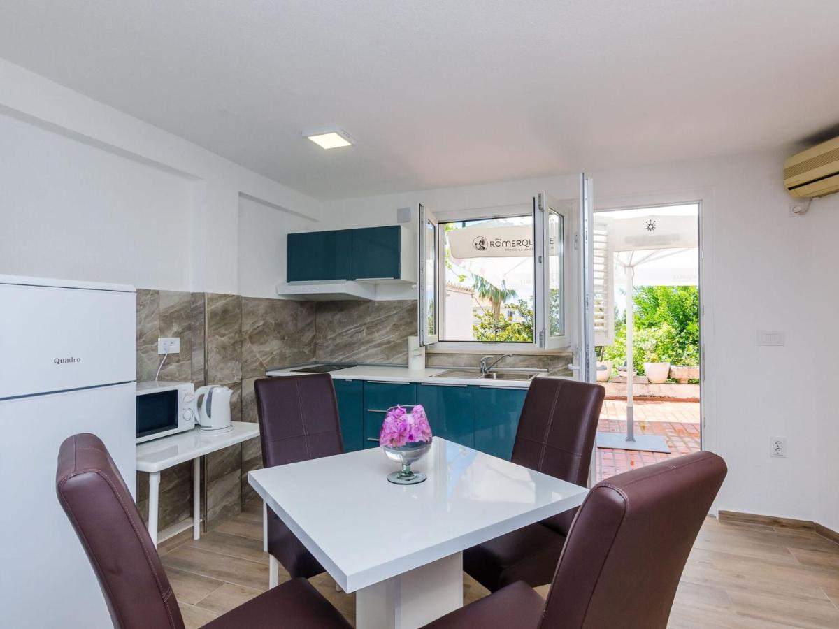 Image 3 of Apartments Paula – One Bedroom Apartment with Shared Terrace