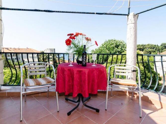 Image of Apartments Paula – Studio Apartment with Terrace and Sea View