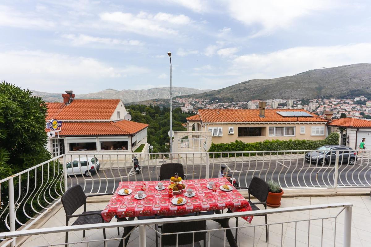 Image 1 of Apartments Sisic