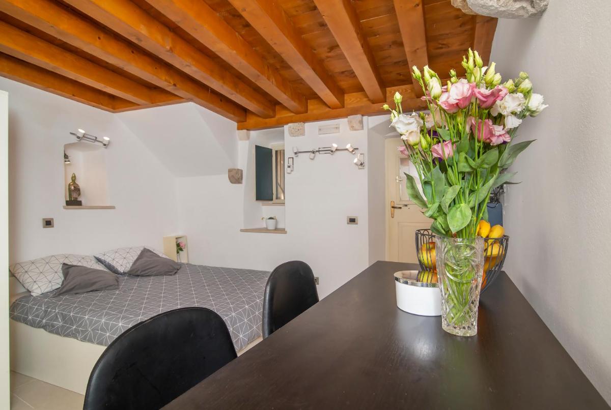 Image 6 of B16 Apartment