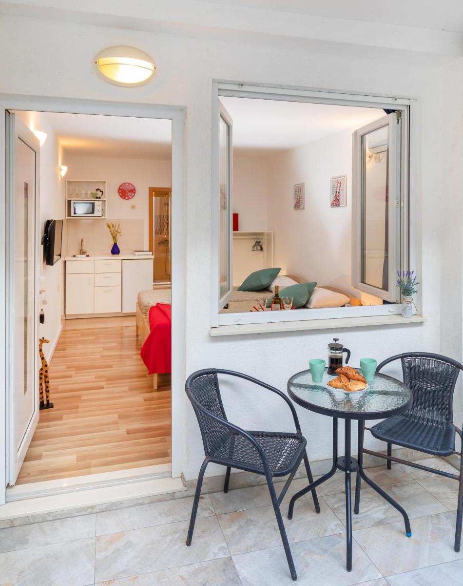 Image 4 of BIS Studio Apartment 3
