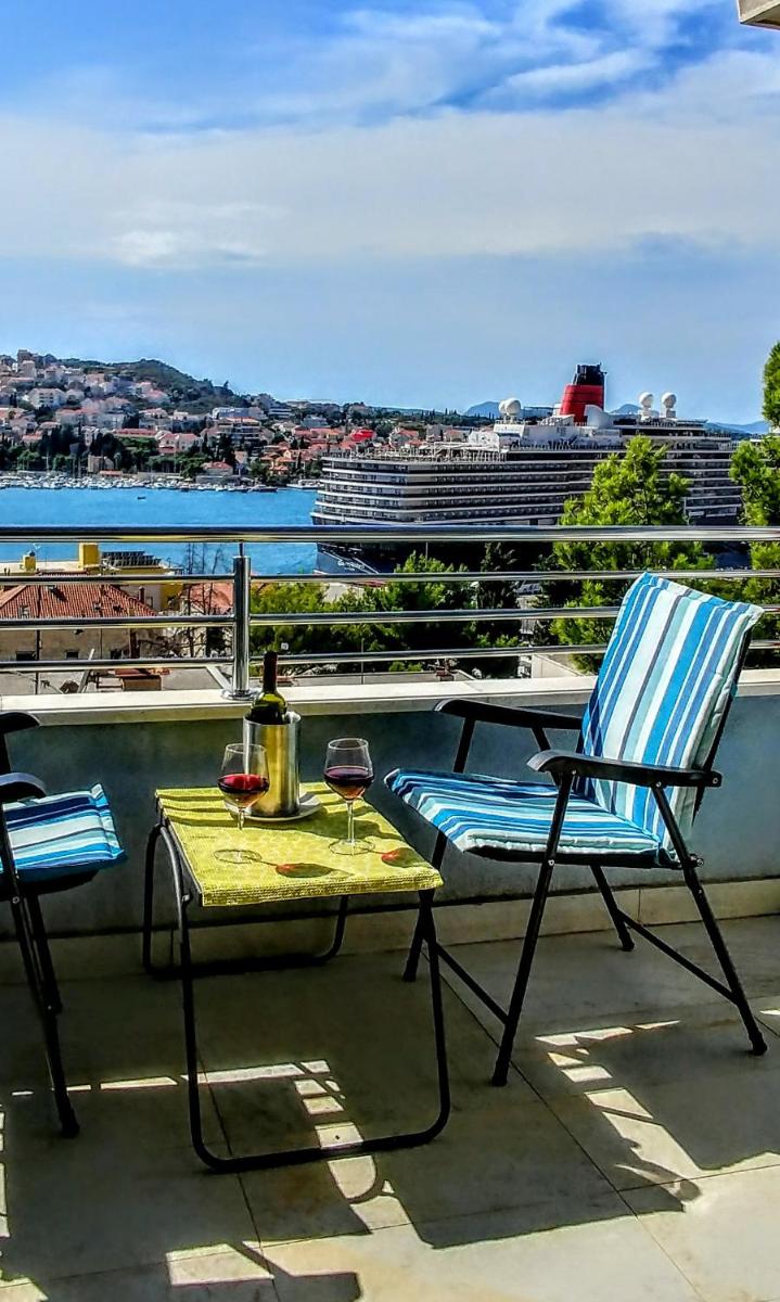 Image 5 of Beautiful 2 bedroom 2 bathroom sea view