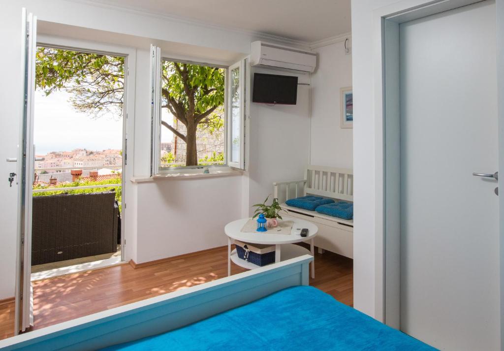 Image of Blue Lagune