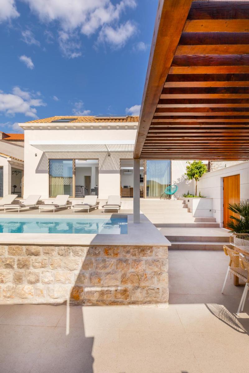 Image 6 of Brand New Villa Carmelita Exclusive with free Smart Car