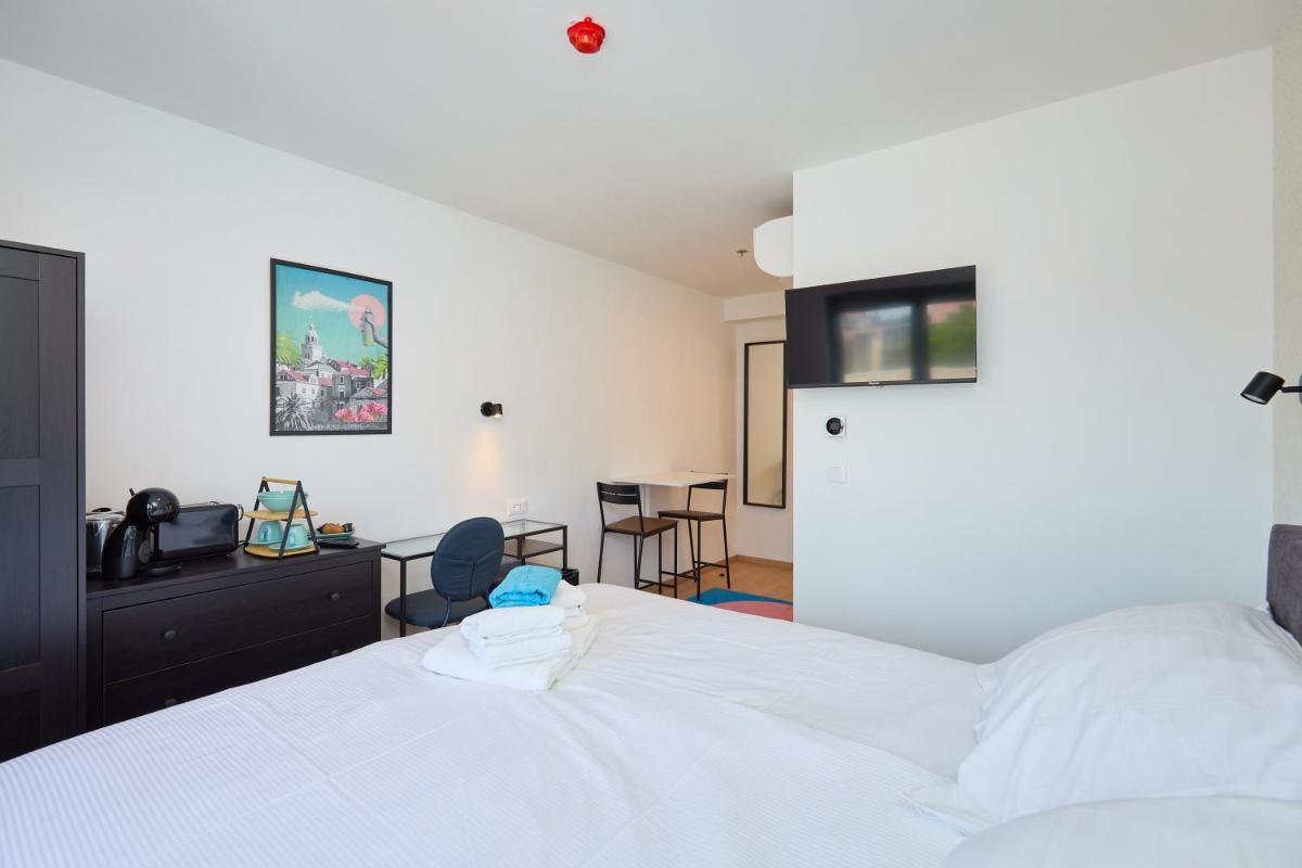 Image 4 of DOMINIUM CITY SUITES