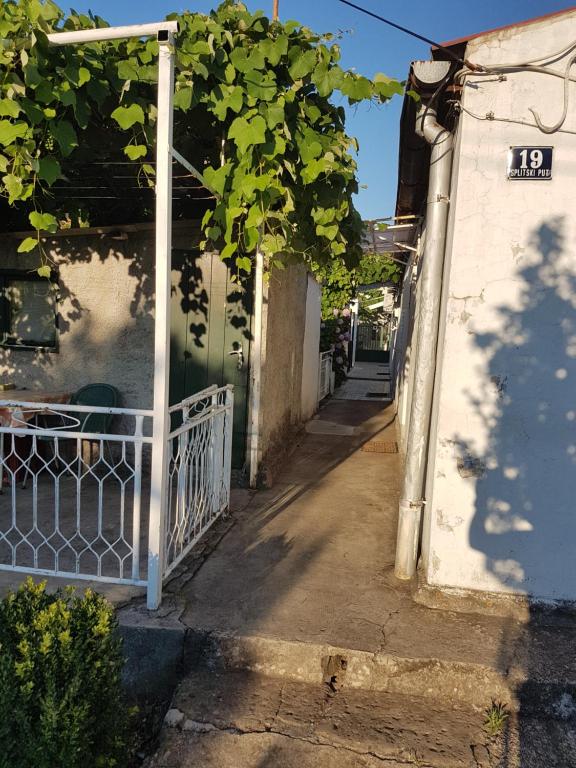 Image of Dine Apartment