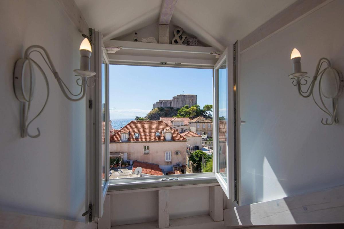 Image 1 of Guest House Gugily