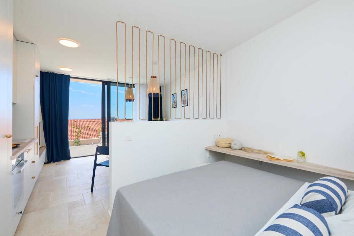 Image 6 of Hedera Estate Hedera Studio 1