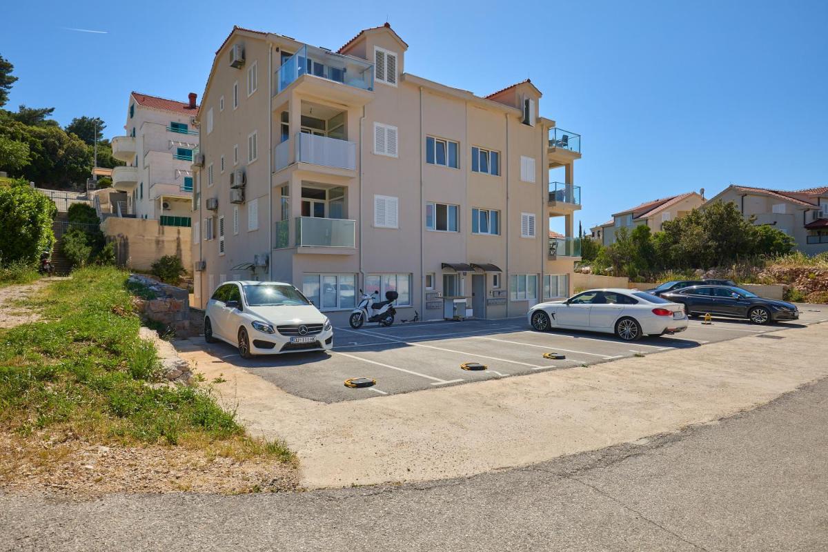 Image 5 of LINO & ROCO suites