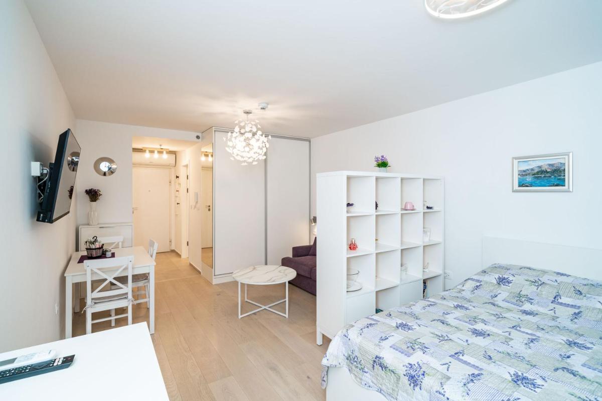 Image 5 of Lenka Apartment