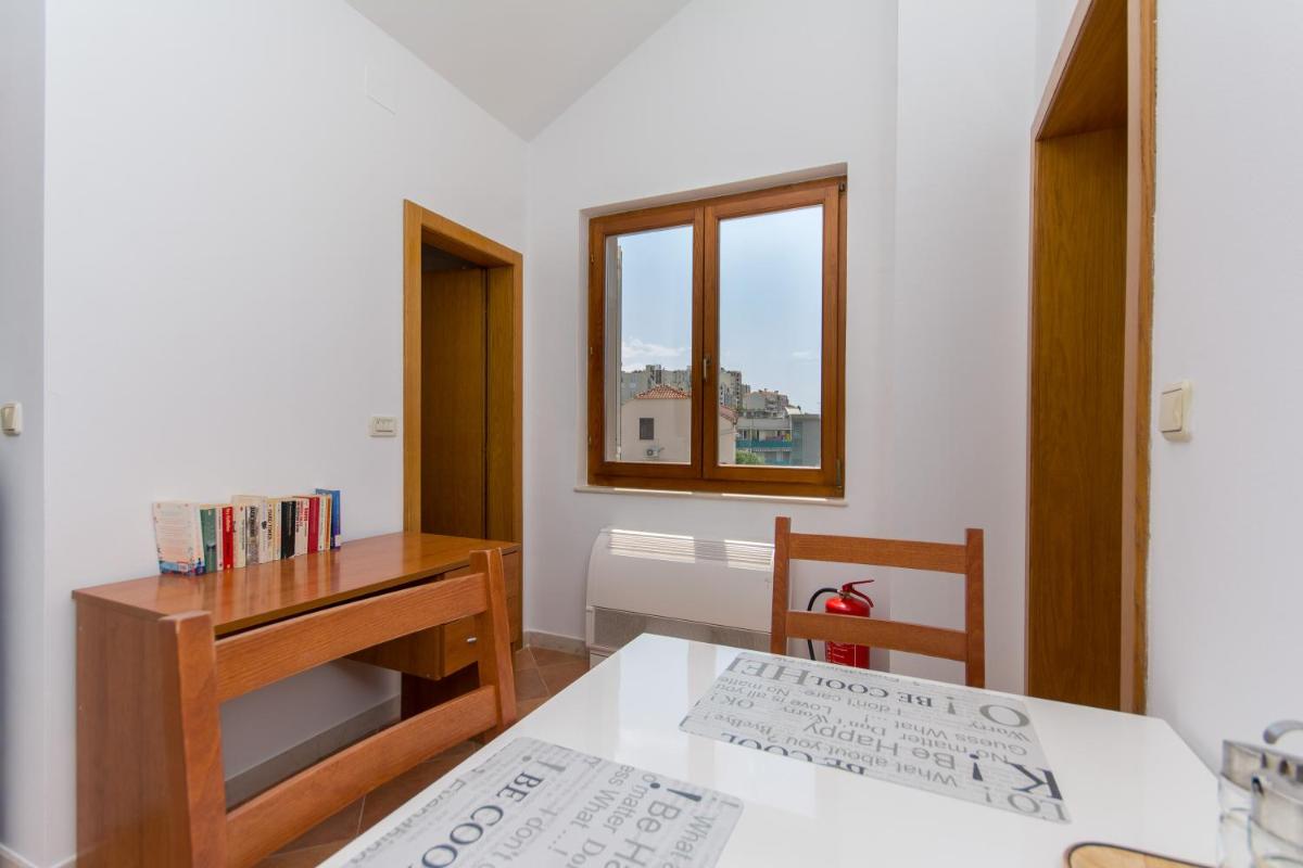 Image 5 of MODERN APARTMENT WITH SEA VIEW