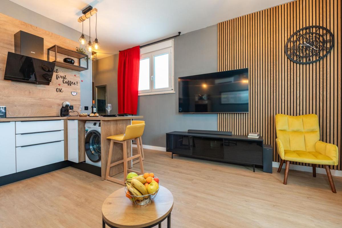 Image 1 of MaZa Apartment