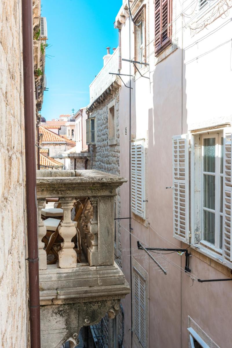 Image 5 of Nautica Room 2 – Old Town