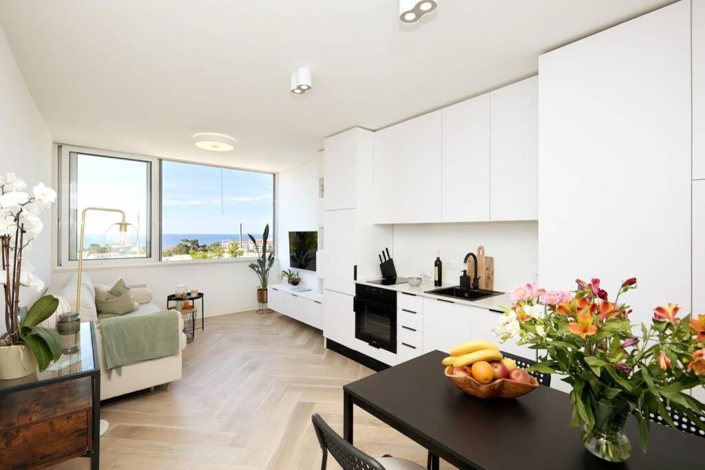 Image of NewCityGem! Enjoy Sunsets@Bright&Modern 1BR APT