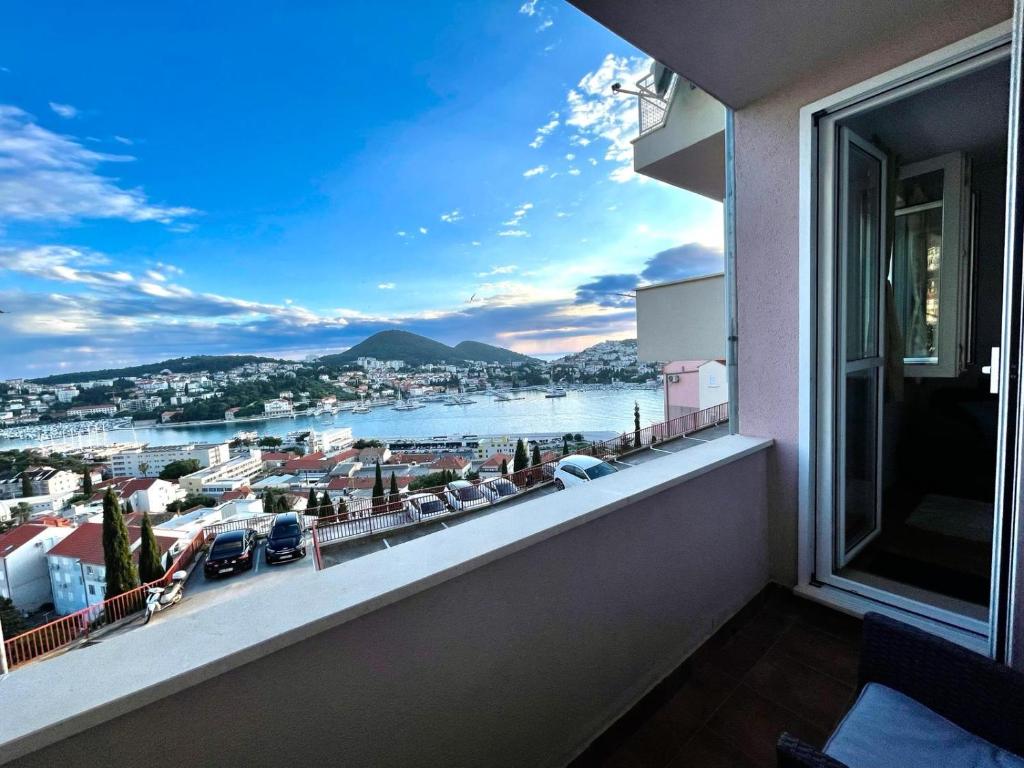 Image of Ocean Breeze Suite