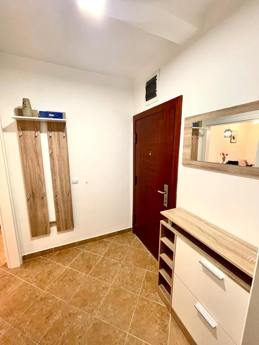 Image 3 of Ocean Breeze Suite