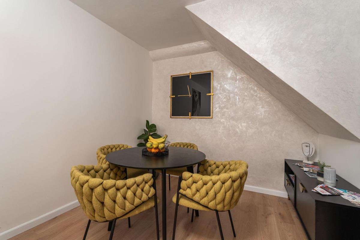 Image 4 of Perfect Old Town Location Two Bedroom House – L & M Apartment