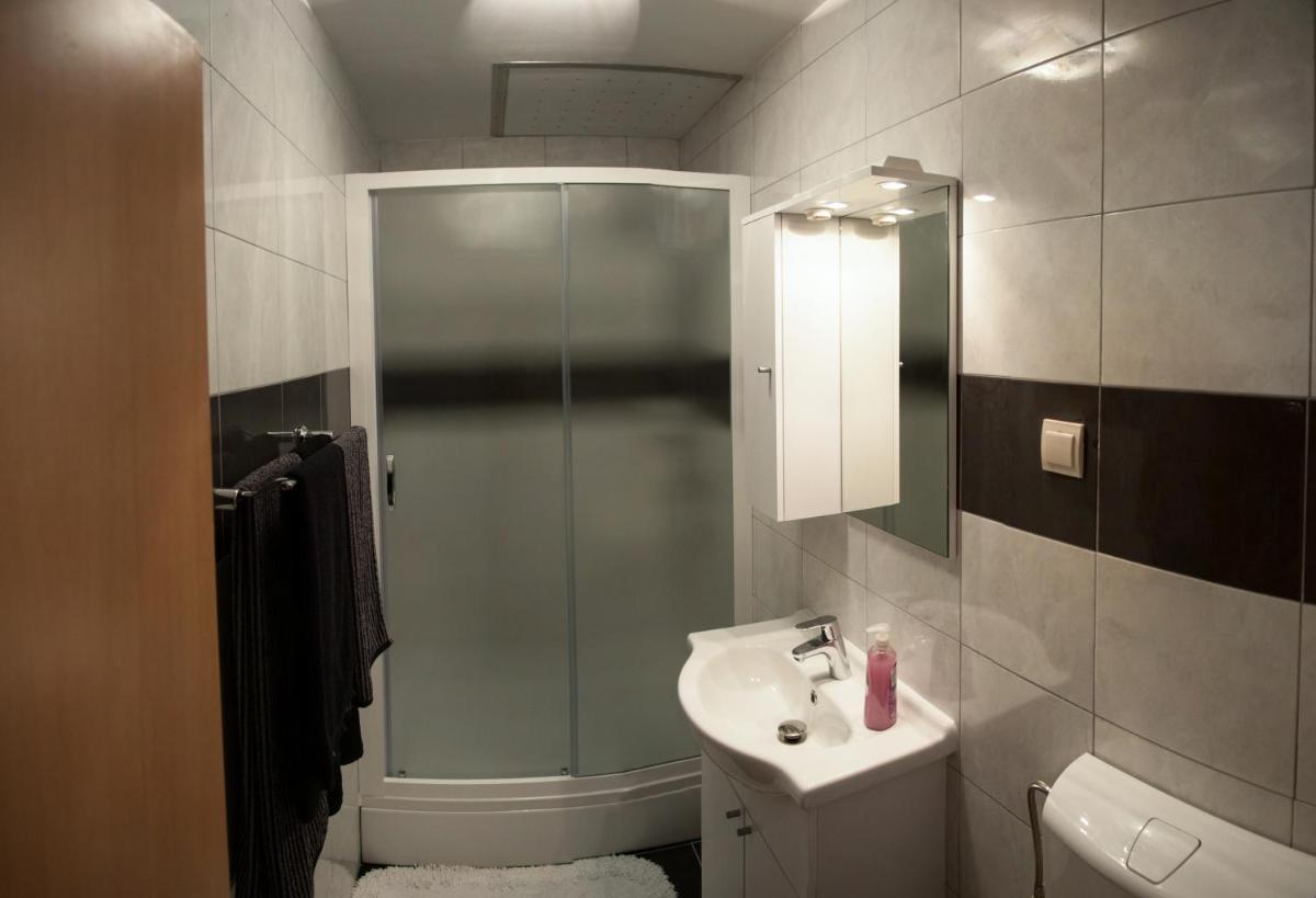 Image 2 of Room PlaceForYou