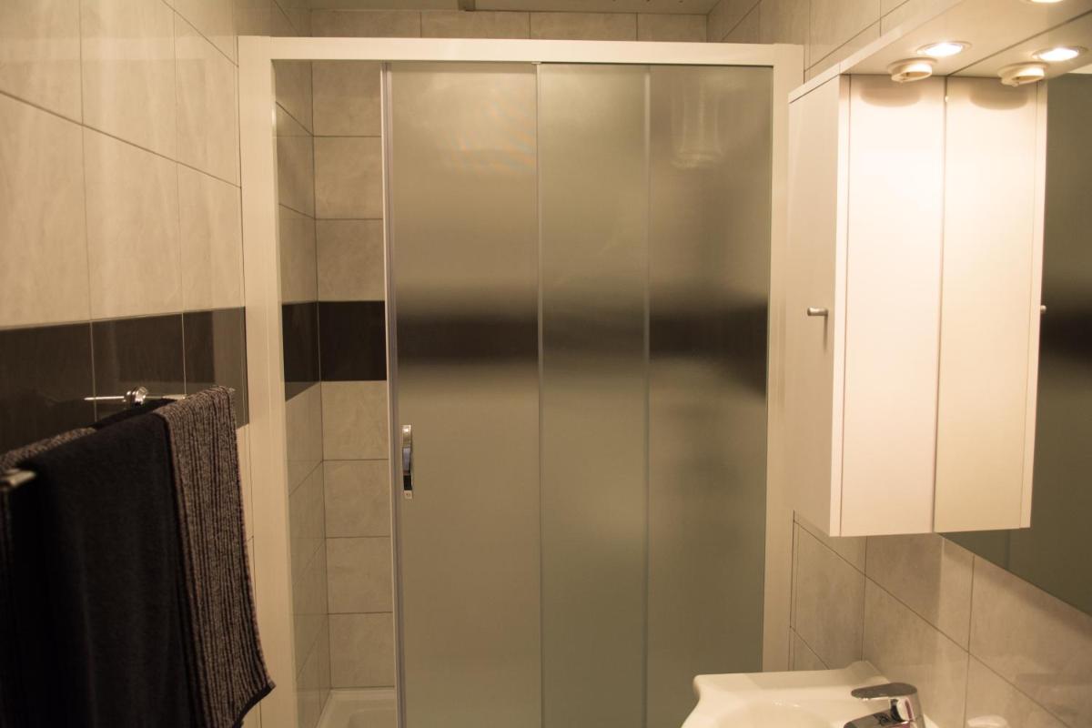 Image 6 of Room PlaceForYou