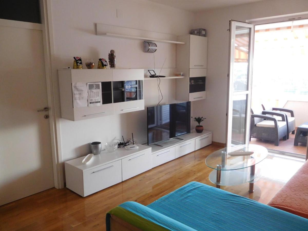 Image 4 of Rooms ANELA with large common tarrace and beautiful sea view