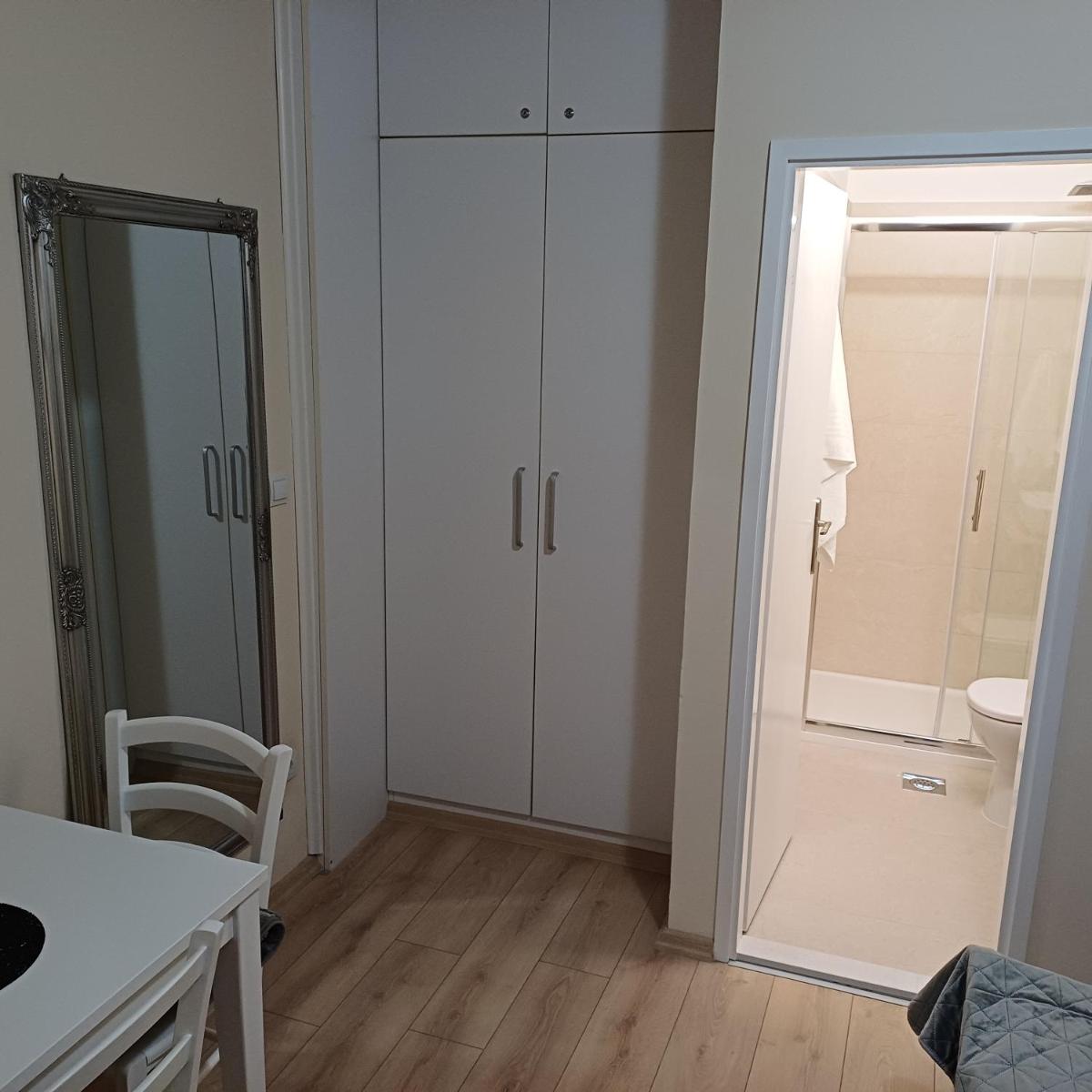 Image 6 of Rooms Kvestic
