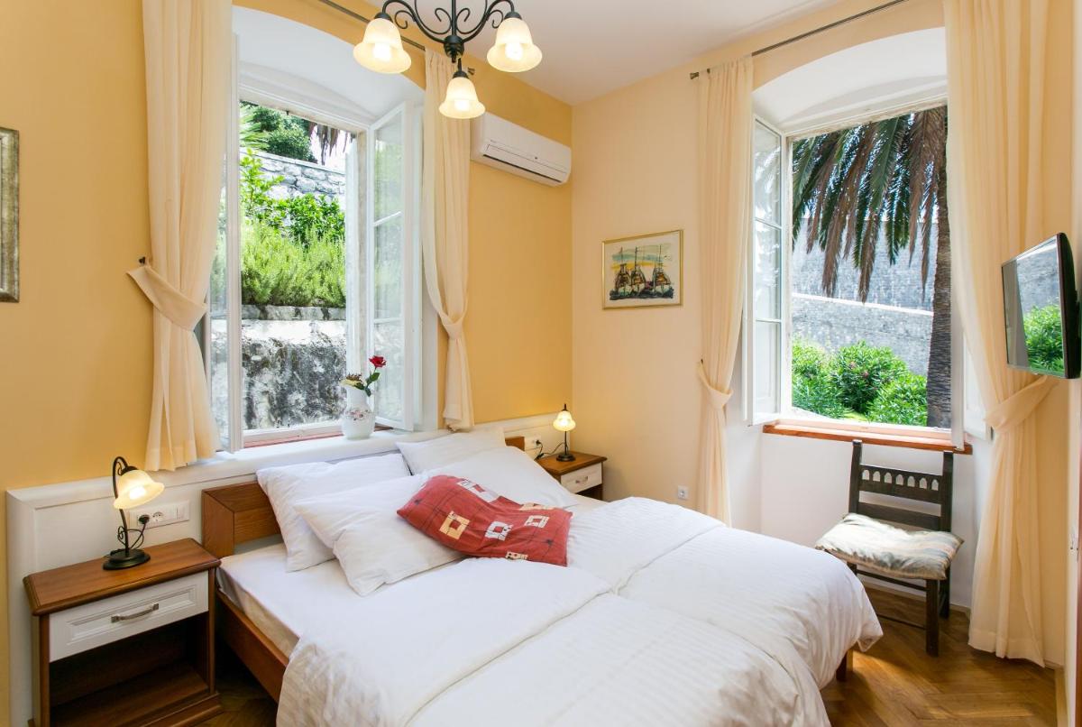 Image 4 of Rooms Posat