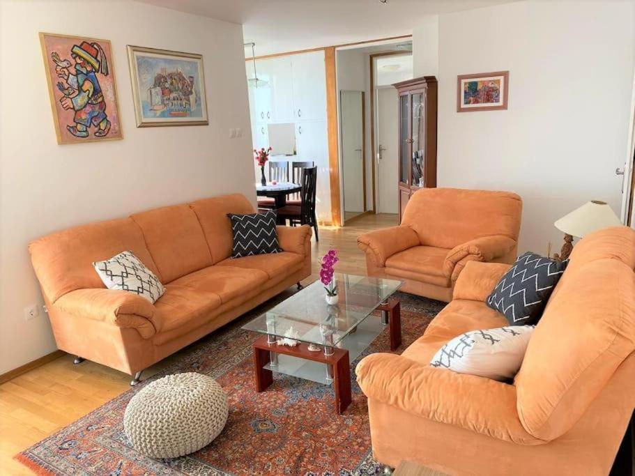 Image 1 of Sarah-sea view apartment in center