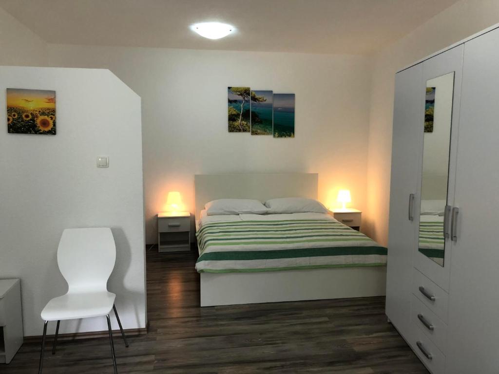 Image of Serendipity DubrOvniK CentrE-Free parkinG