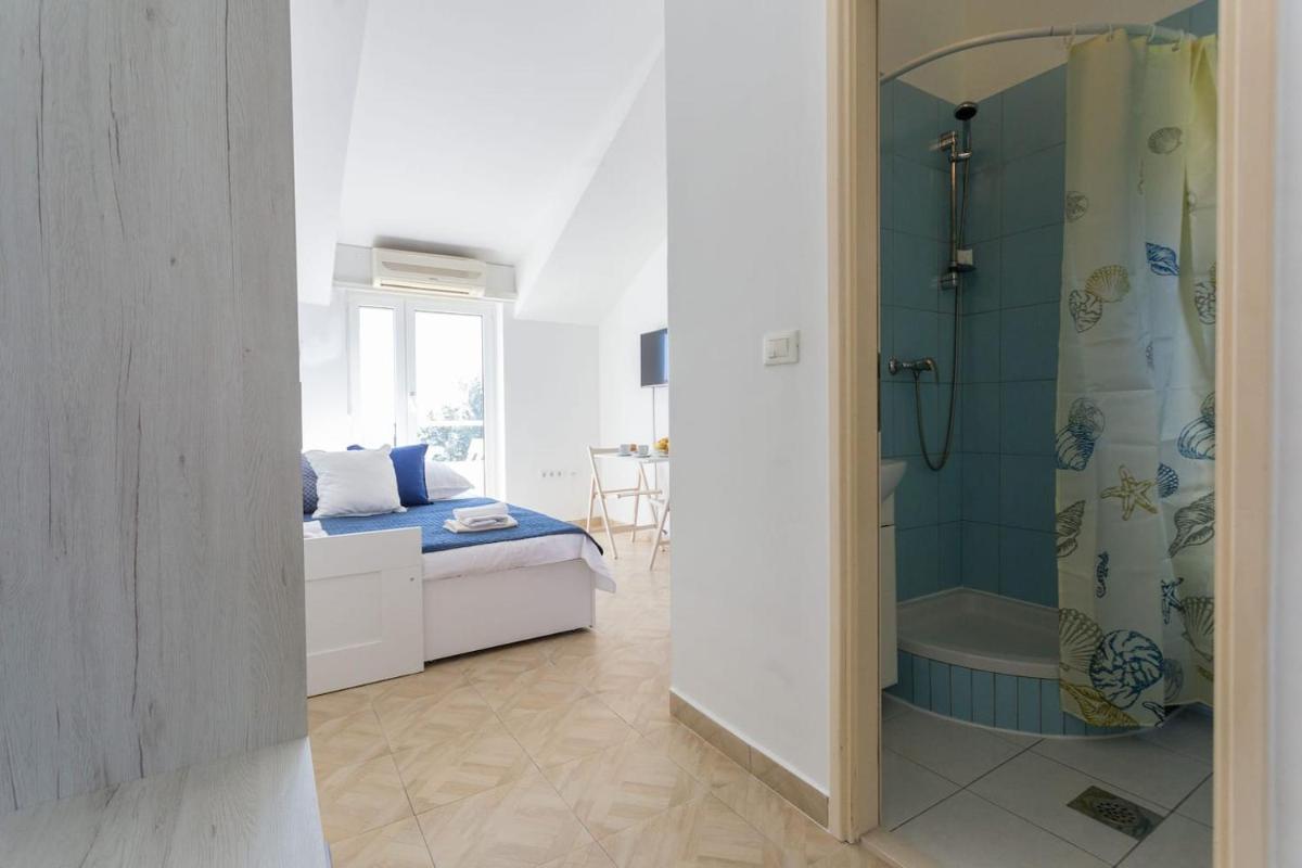Image 2 of Studio Apartman Blue View