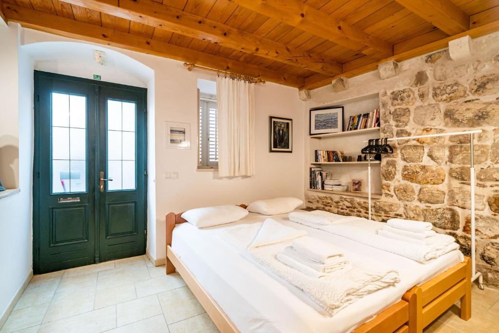Image of Studio Apartment Pupa