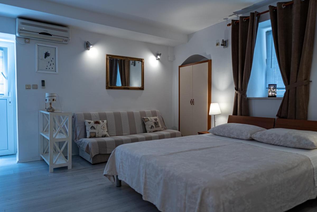 Image 1 of Studio Banovac