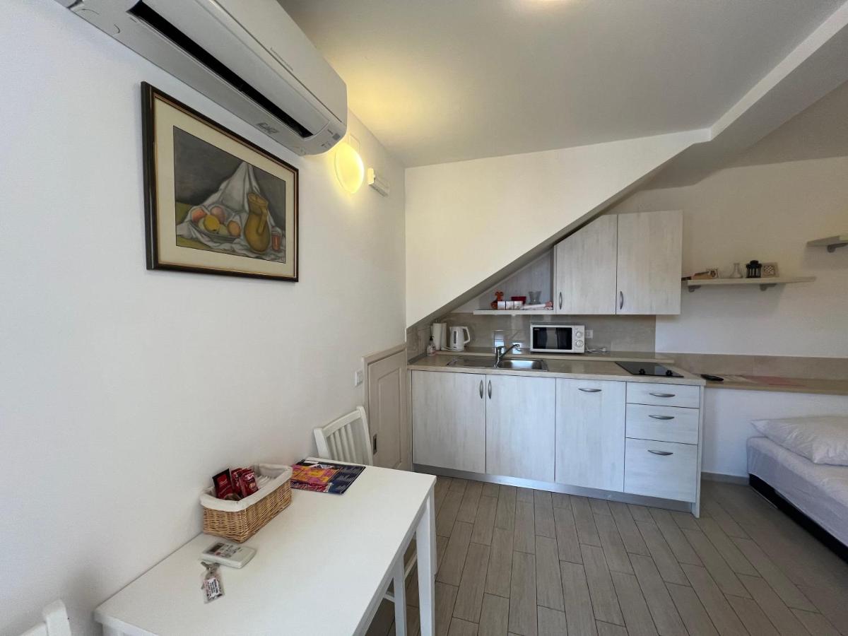 Image 3 of Studio apartment Violeta 3
