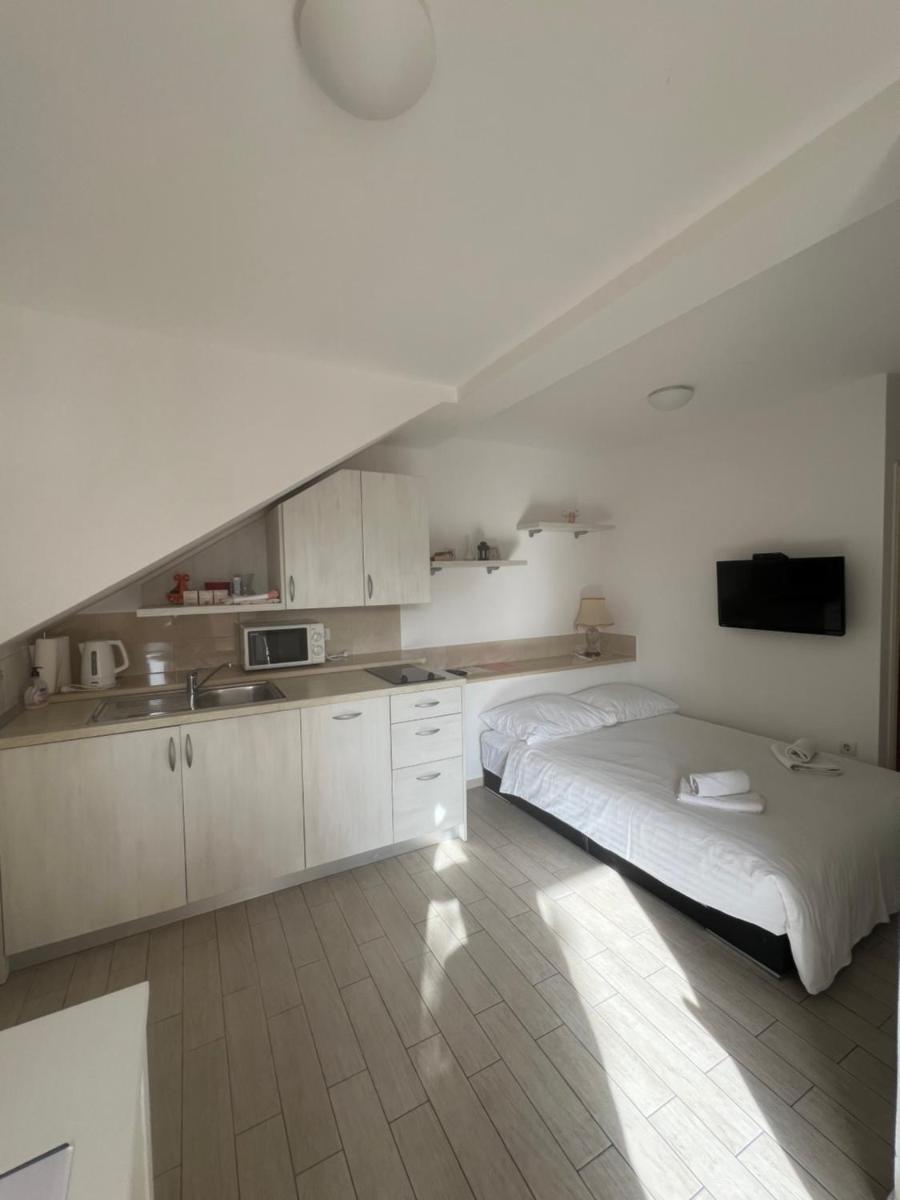 Image 1 of Studio apartment Violeta 3