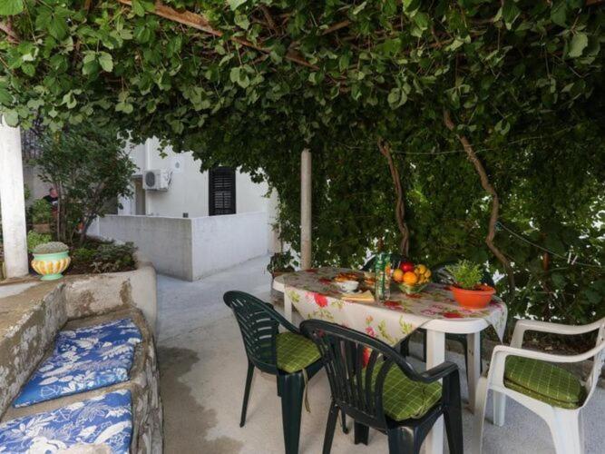 Image 3 of Studio with terrace and Sea view