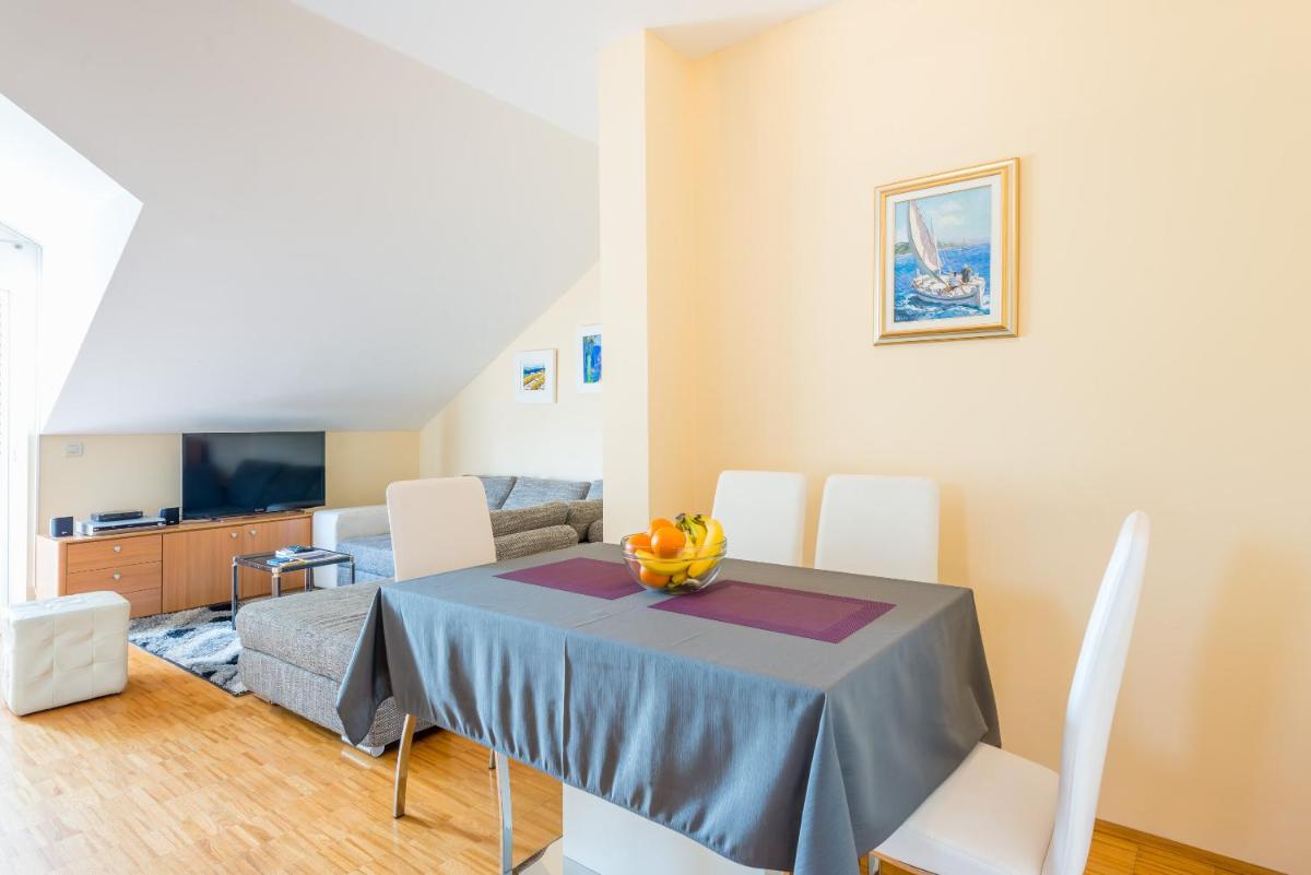 Image 4 of Sunlit Comfort Apartments