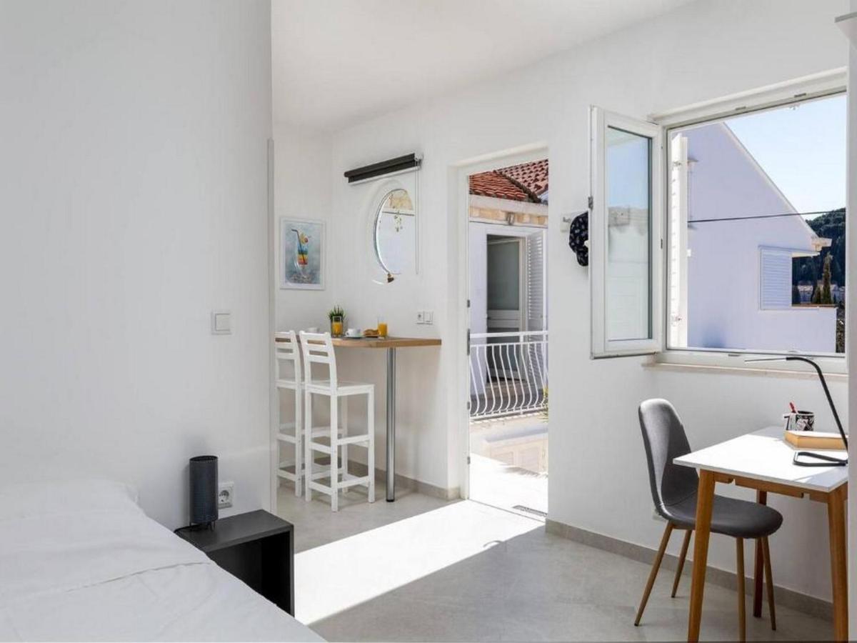 Image 3 of Sunny Palace Apartments