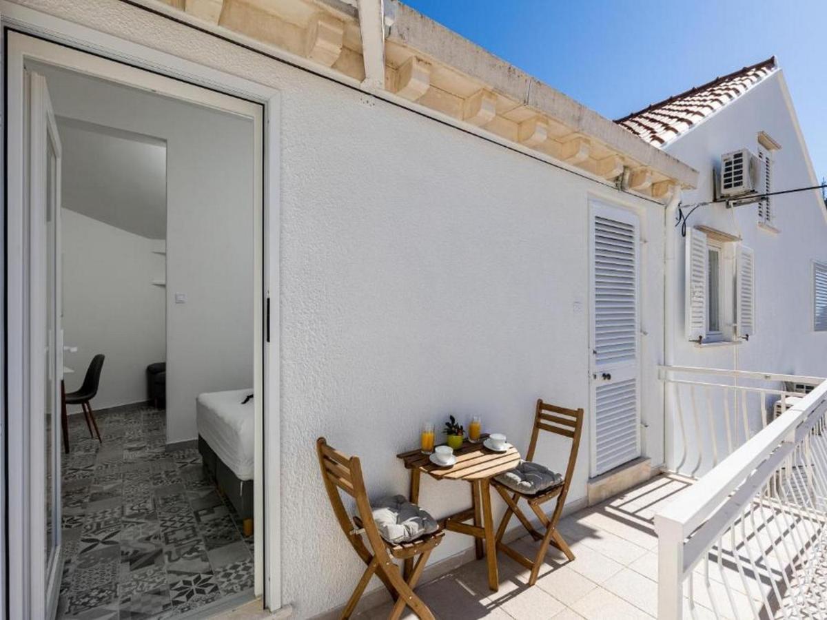 Image 1 of Sunny Palace Apartments