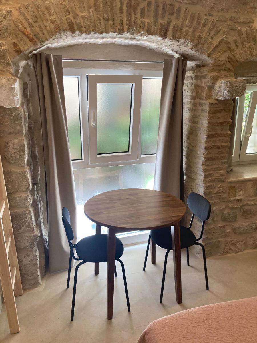 Image 6 of studio apartment vicelic