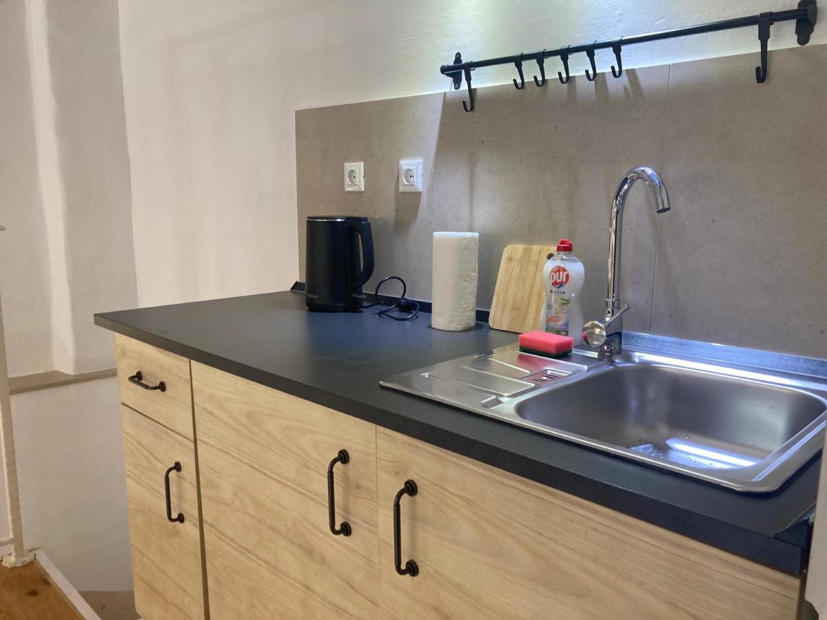 Image 2 of studio apartment vicelic